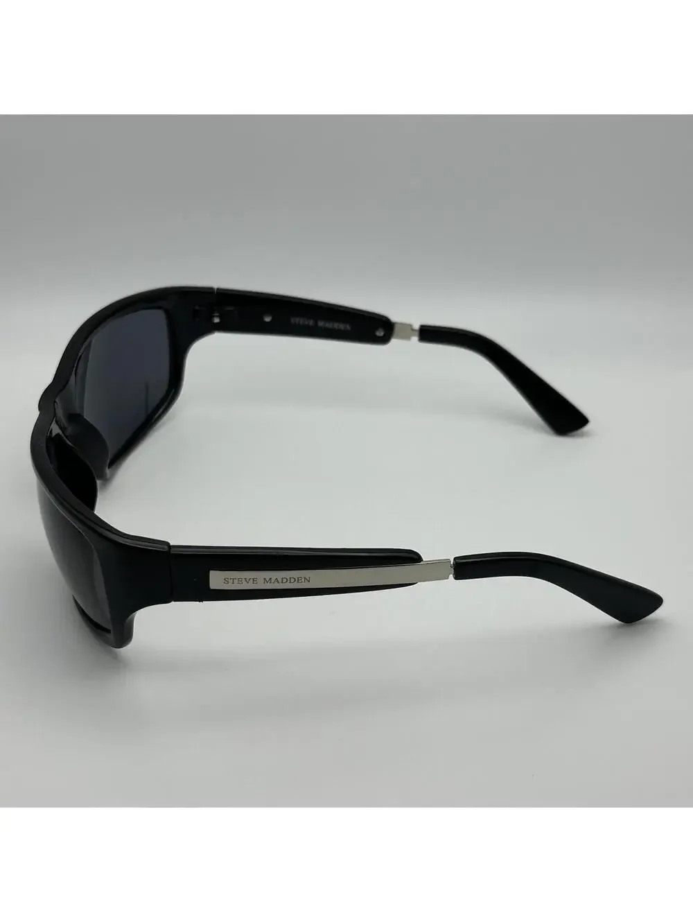 Steve Madden Black Wraparound Sunglasses